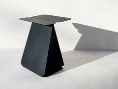 Tavolino rettangolare in metallo&nbsp;YOUMY - MADEMOISELLE JO