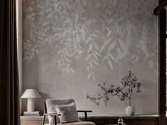 Carta da parati stampata in digitale con motivi floreali&nbsp;BOTANICAL VEIL - MURALS