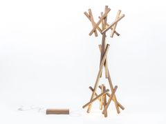 Lampada da terra a LED in legno massello&nbsp;GROOT - NEXT LEVEL DESIGN STUDIO