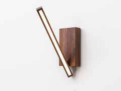Lampada da parete a LED in legno massello&nbsp;VECTOR - NEXT LEVEL DESIGN STUDIO