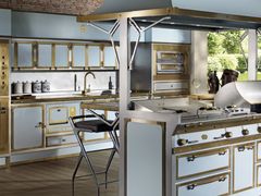 Cucina professionale su misura in acciaio con isola&nbsp;PACIFIC LIGHT BLUE & BURNISHED BRASS - OFFICINE GULLO