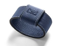 Portatovaglioli in pelle&nbsp;CHICWARE NAPKIN RING - POLTRONA FRAU S.P.A. SINGLE MEMBER