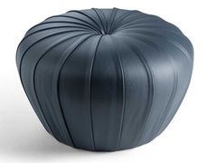 Pouf&nbsp;ESEDRA - POLTRONA FRAU S.P.A. SINGLE MEMBER