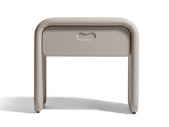 Comodino in fibra di legno&nbsp;LIELOW NIGHT TABLE - POLTRONA FRAU S.P.A. SINGLE MEMBER