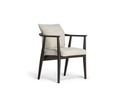 Poltroncina in pelle con braccioli&nbsp;VIOLA ESSENCE - POLTRONA FRAU S.P.A. SINGLE MEMBER