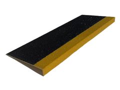 Profilati angolari antiscivolo in vetroresina&nbsp;Profilo copri gradino antiscivolo �Linea Step Cover� - PROEXPANSO