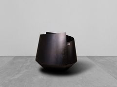 Fioriera bassa rotonda in metallo&nbsp;GALTERA M - SCHALLER