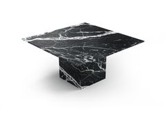Tavolo quadrato in marmo Nero Marquina&nbsp;CARRERA - STONE VALLEY