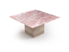 Tavolo quadrato con piano in onice rosa&nbsp;CARRERA - STONE VALLEY