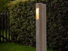 Paletto luminoso a LED in legno&nbsp;GUARDA - TIMBERLAB