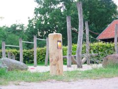 Paletto luminoso a LED in legno&nbsp;PIATTO - TIMBERLAB