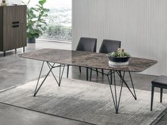 Tavolo da pranzo in gres porcellanato&nbsp;WIRE - TOMASELLA INDUSTRIA MOBILI