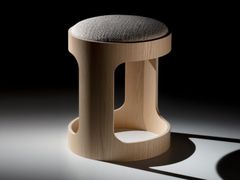 SGABELLO IMBOTTITO IN LEGNO&nbsp;TOOBY - TWILS
