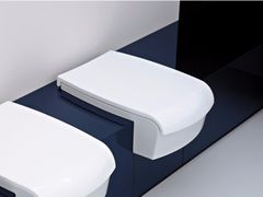 UNA | Toilet seat