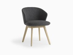 Sedia imbottita in tessuto con braccioli&nbsp;DOUBLET 02 - VERY WOOD