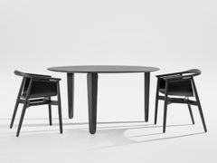 Tavolo da pranzo rotondo in legno massello&nbsp;KUYU DINE - ZEITRAUM