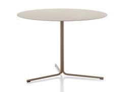 Tavolino basso in acciaio con base a 3 razze&nbsp;KAPIO | Tavolino - KASTEL