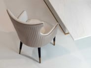 BEVERLY CB by Capital Collection - Sedia in tessuto con braccioli - 2 BEVERLY CB by Capital Collection - Sedia in tessuto con braccioli - 2