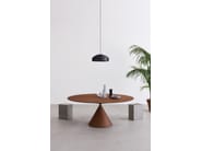 CLAY by Desalto - Tavolo rotondo con piano spatolato a mano - 7