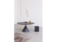 CLAY by Desalto - Tavolo rotondo con piano spatolato a mano - 8