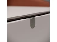 SUITE by Capital Collection - Cassettiera rivestita in pelle - 9 SUITE by Capital Collection - Cassettiera rivestita in pelle - 9