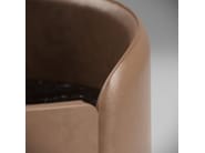 SUITE by Capital Collection - Comodino rotondo rivestito in pelle - 9