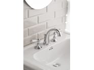 DANDY by Devon&Devon - Rubinetto per lavabo da piano a 3 fori con rosette separate - 2