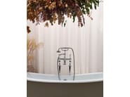 SIGNATURE by Devon&Devon - Rubinetto per vasca da terra con doccetta - 4