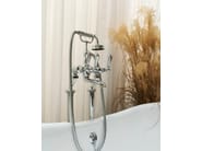 SIGNATURE by Devon&Devon - Rubinetto per vasca da terra con doccetta - 3