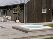 DROP S by Drop - Minipiscina in acrilico per esterni con idromassaggio