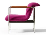 ESOSOFT by Cassina - Poltrona in tessuto con braccioli