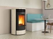EVOCA XW | Stufa a legna by CAMINETTI MONTEGRAPPA - Stufa a legna a parete