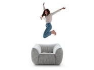 FLOAT by Felis - Poltrona in tessuto con braccioli - 4