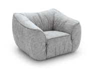 FLOAT by Felis - Poltrona in tessuto con braccioli - 2