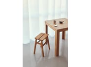 ELEMENT by Form & Refine - Tavolo quadrato in rovere - 5