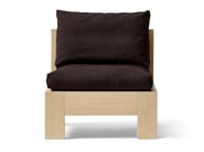 ICON by Form & Refine - Poltrona in legno e tessuto - 3