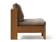 ICON by Form & Refine - Poltrona in legno e tessuto - 7