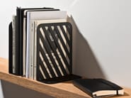 GRID BOOKEND #01 by Weld & co - Fermalibri in lamiera - 2