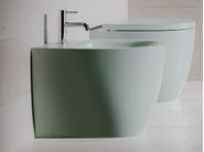 HATRIA | Washbasins and bathroom fixtures