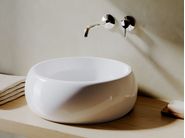 HATRIA | Washbasins and bathroom fixtures
