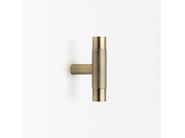 KINTORE T-PULL by Lo & Co Interiors - Pomello in ottone - 2