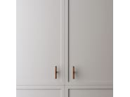 LINEAR T-PULL by Lo & Co Interiors - Pomello in ottone - 18