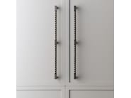 ORBE PULL LARGE by Lo & Co Interiors - Maniglia per mobili in ottone - 15