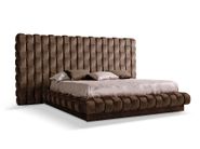 Ludovica Mascheroni | Bespoke furniture in leather, saddle leather and fine fabrics