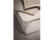 MAJESTIC by Capital Collection - Pouf quadrato in tessuto - 2