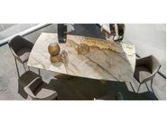 RIFLESSI | Tables, chairs, mirrors and designer furniture