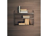 STRING® POCKET by String Furniture - Scaffale modulare sospeso in MDF - 18