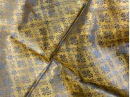 Tohora | Tecidos de seda tecidos à mão