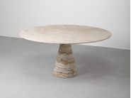 Vaselli | Stone furniture