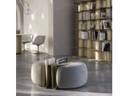 WAVE by Natuzzi Italia - Pouf rotondo con portariviste - 5